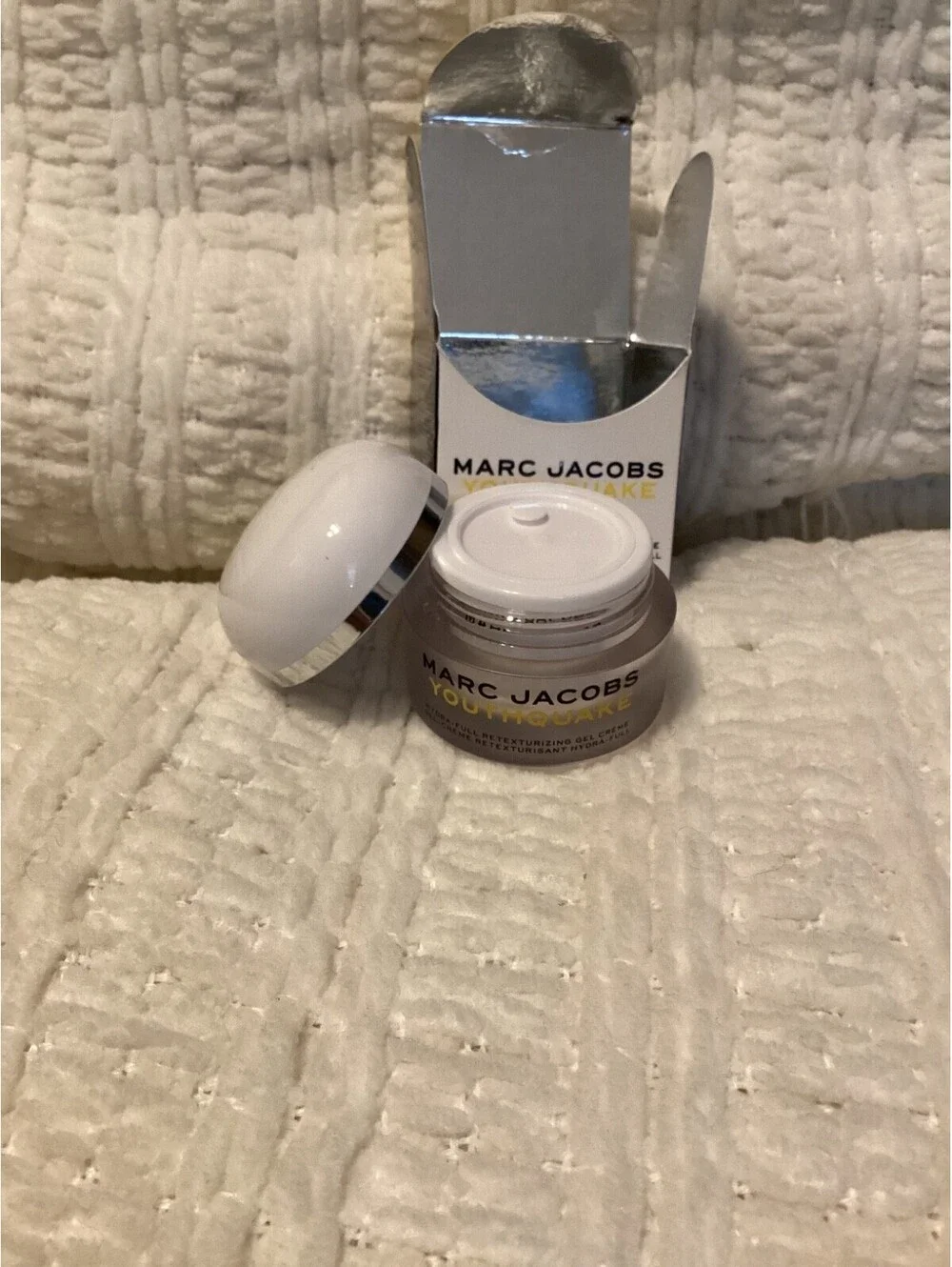 Mark Jacobs Yourhquake Hydra-Full Retexturizing Gel Crème [COPY]